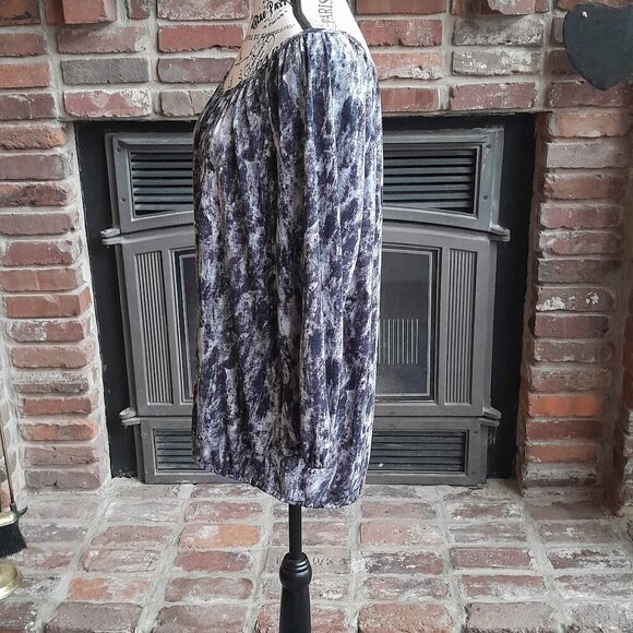 Michael Michael Kors Off/On the Shoulder Top - Picture 3 of 6